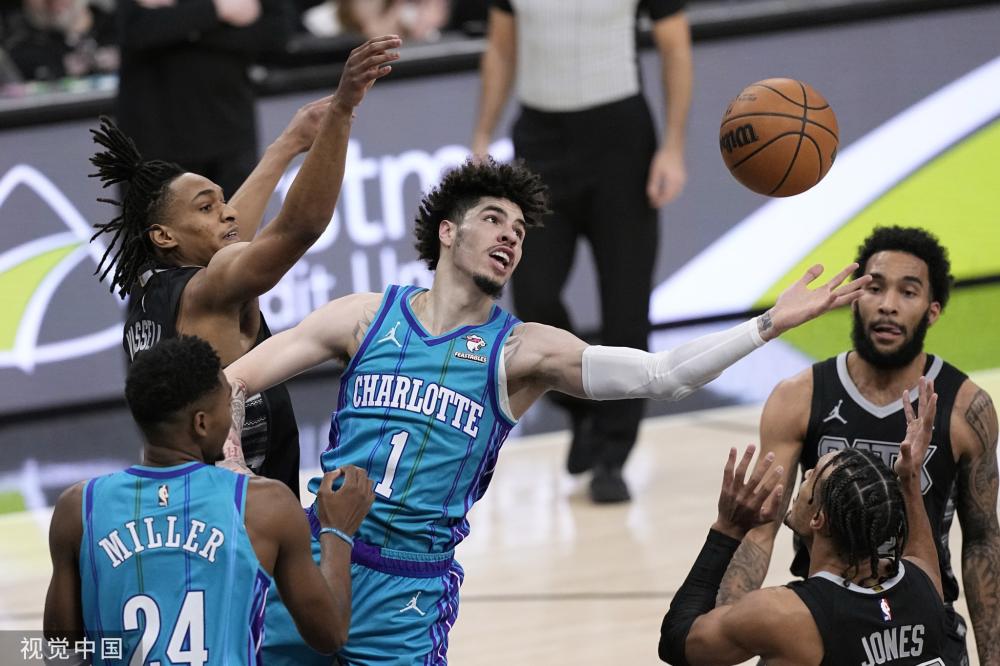 会滑冰的乐 会滑冰的乐