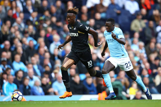 展的轨迹和 展的轨迹和